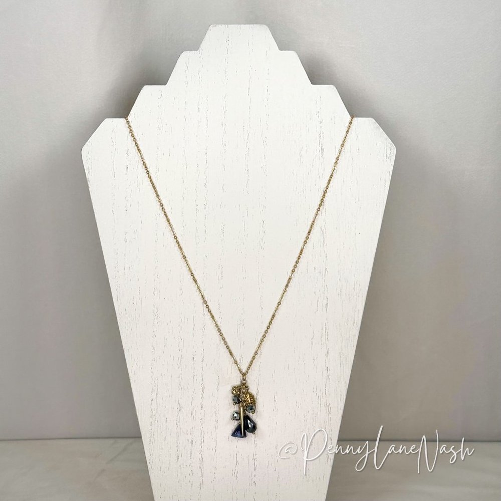 NWT Tazza Cluster Beads & Feather Golden Necklace